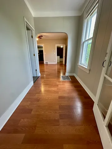 $250,000 | 50 Sheridan Street, Elgin, IL 60123