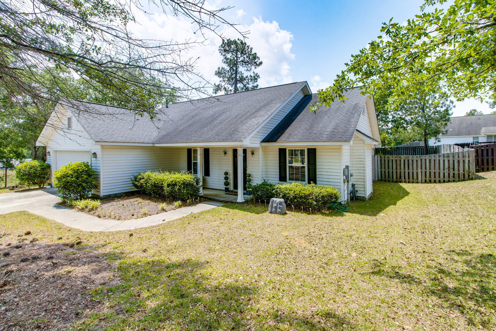 607 Sudlow Lake Road North Augusta, SC 29841 - Photo 3 of 28
