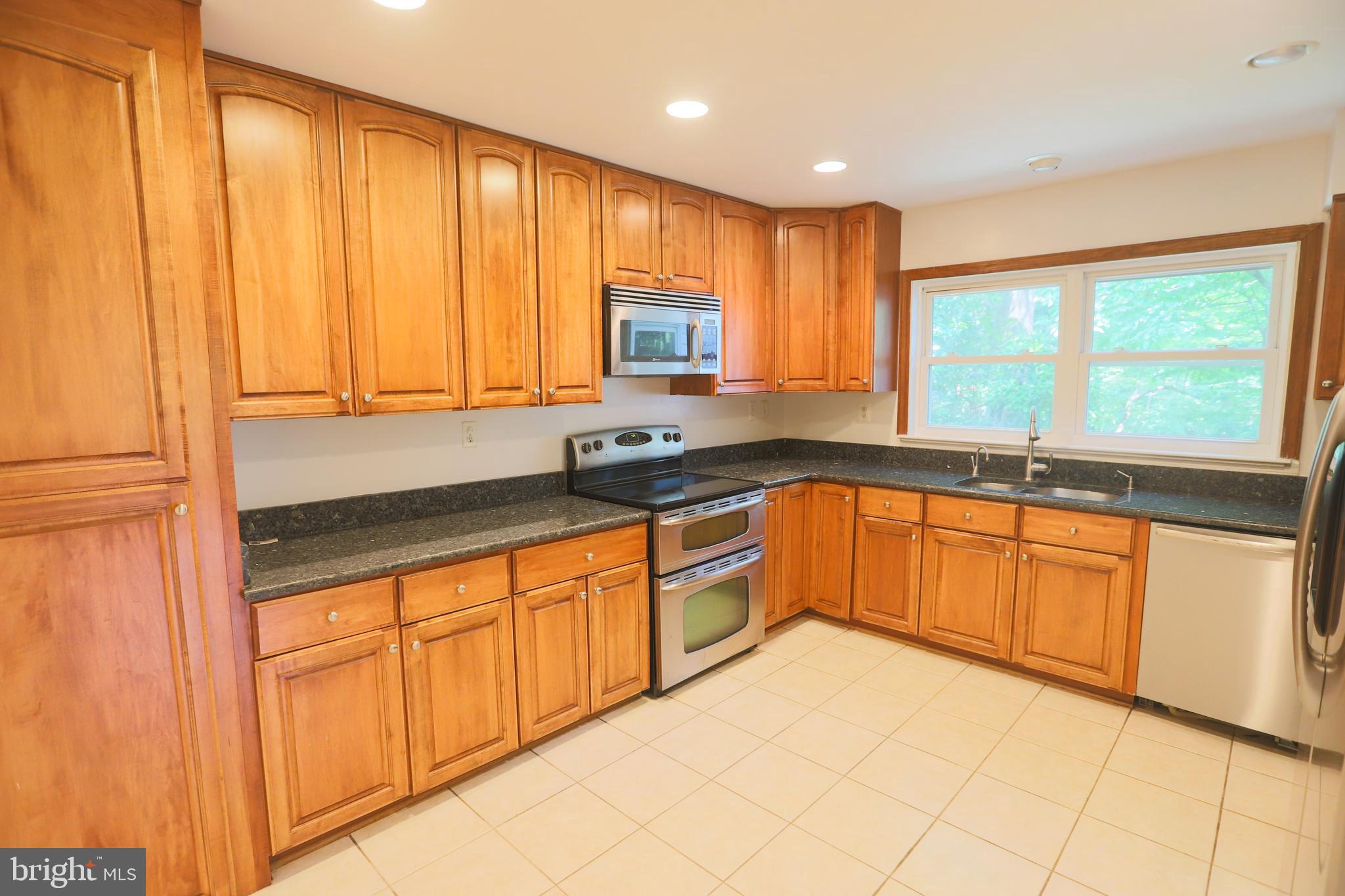3025 Military Road Arlington, VA 22207 - Photo 15 of 37