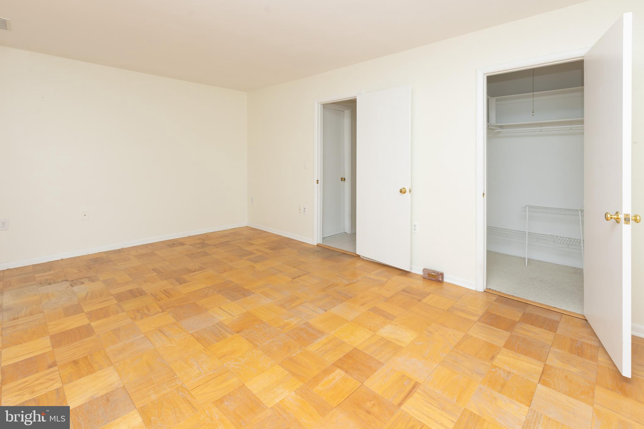 120 Cross Keys Road, Unit E Baltimore, MD 21210 - Photo 16 of 22 Walk-in closet
