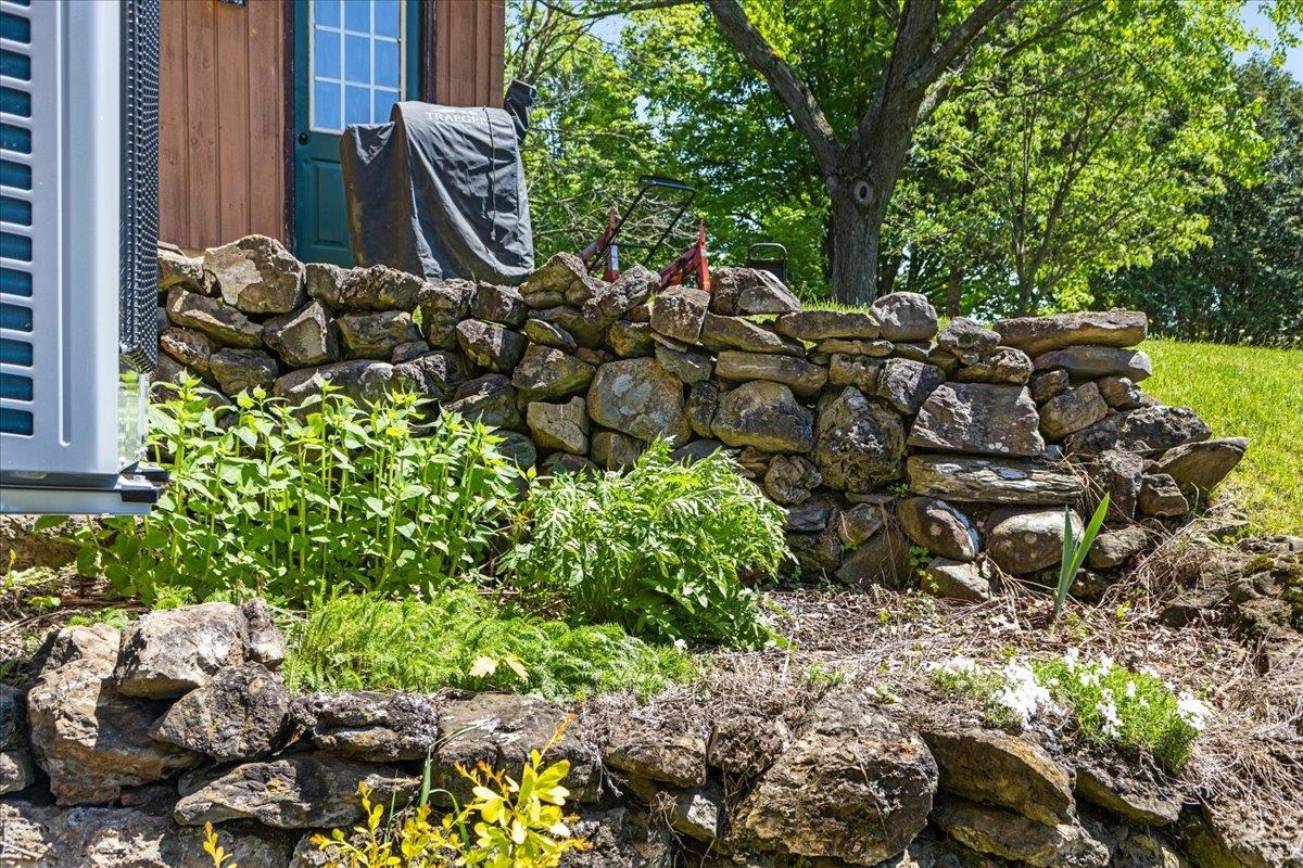 2206 Highgate Road Swanton, VT 05478 - Photo 41 of 50