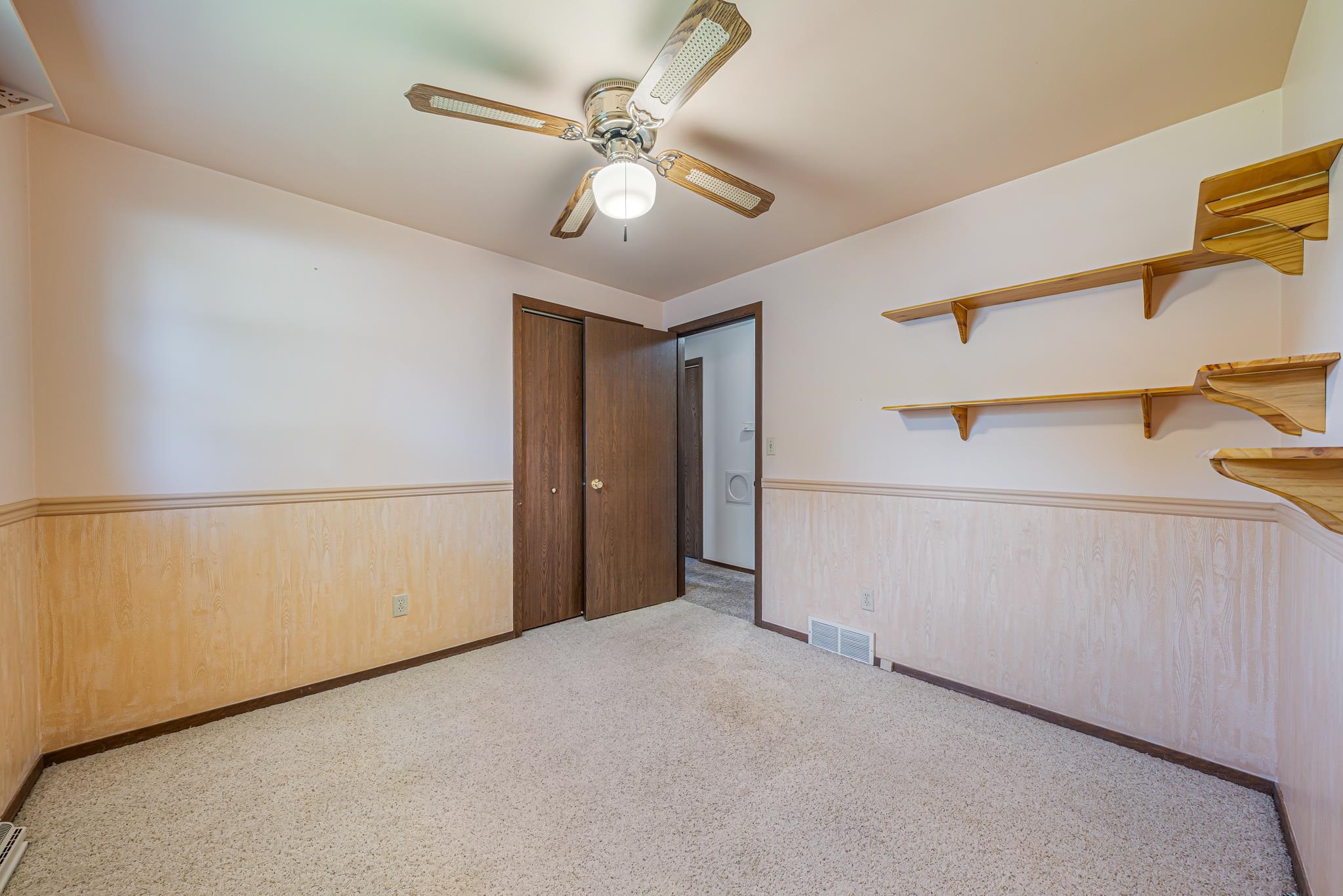 3600 East Newberry Street Appleton, WI 54915 - Photo 19 of 37