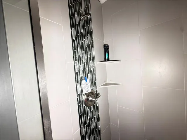 $314,000 | 8220 Freeman Avenue, Kansas City, KS 66112