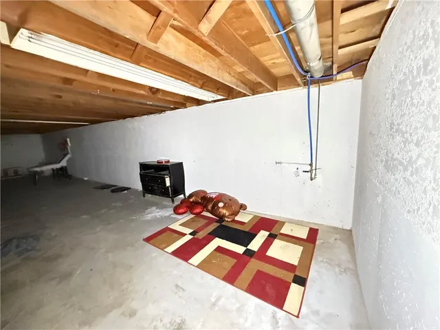 $314,000 | 8220 Freeman Avenue, Kansas City, KS 66112