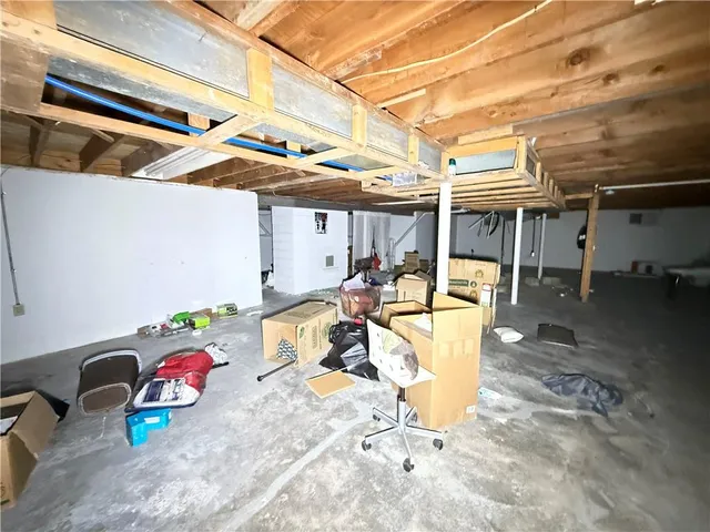 $314,000 | 8220 Freeman Avenue, Kansas City, KS 66112