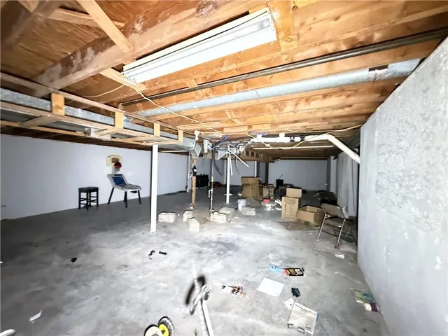 $314,000 | 8220 Freeman Avenue, Kansas City, KS 66112