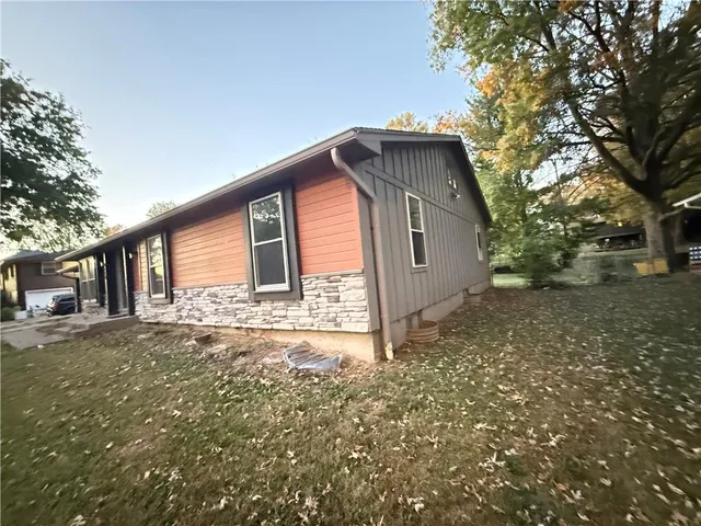 $314,000 | 8220 Freeman Avenue, Kansas City, KS 66112