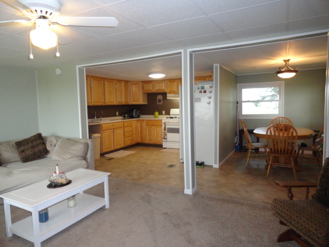 627 East McCoysburg Road Rensselaer, IN 47978 - Photo 3 of 16