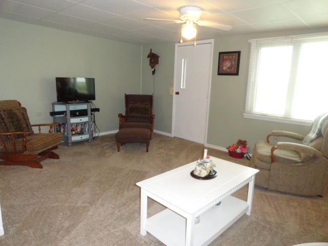 627 East McCoysburg Road Rensselaer, IN 47978 - Photo 4 of 16