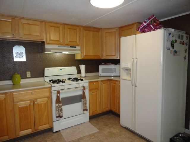 627 East McCoysburg Road Rensselaer, IN 47978 - Photo 6 of 16