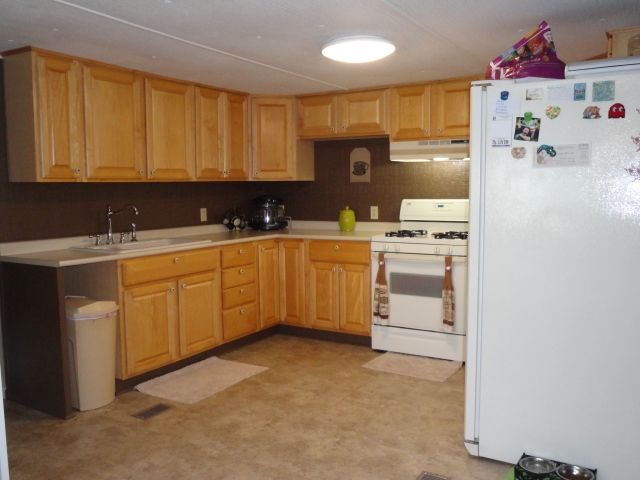 627 East McCoysburg Road Rensselaer, IN 47978 - Photo 8 of 16