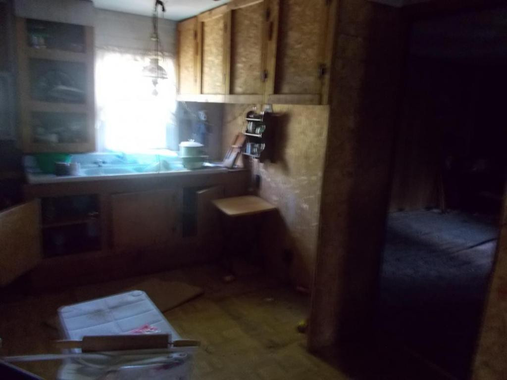 151 Jesse Peters Road, Unit 1 Dryden, VA 24243 - Photo 7 of 10 Kitchen