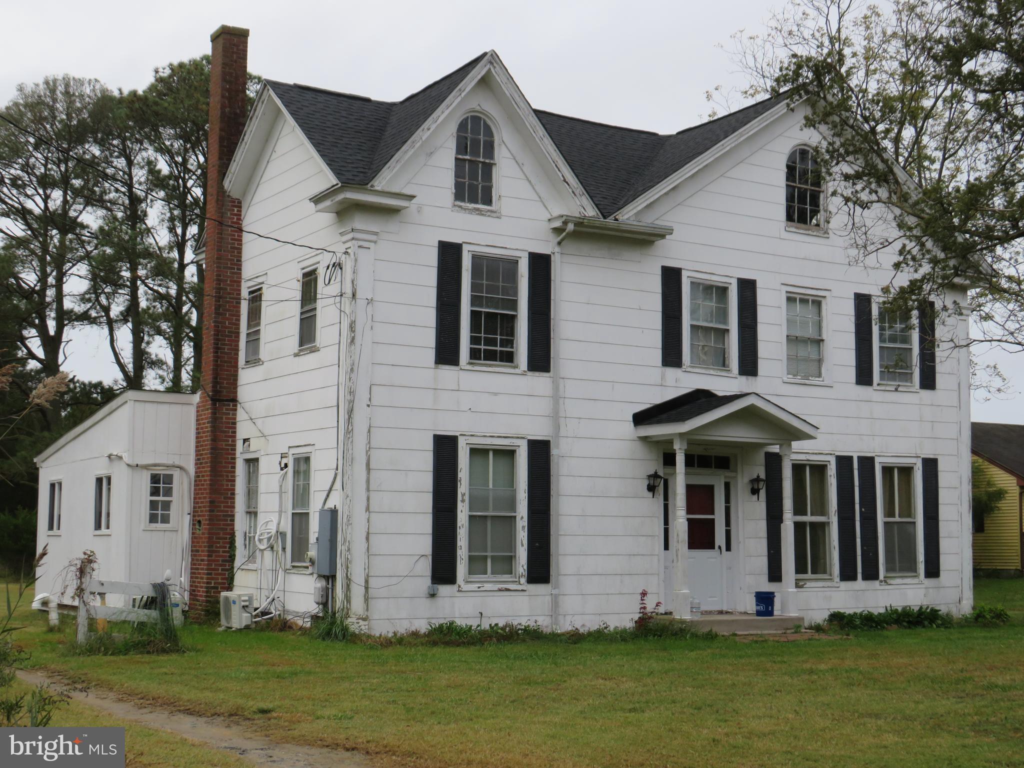 26955 Johnson Creek Road Crisfield, MD 21817 - Photo 35 of 35 a front view of a house with a yard