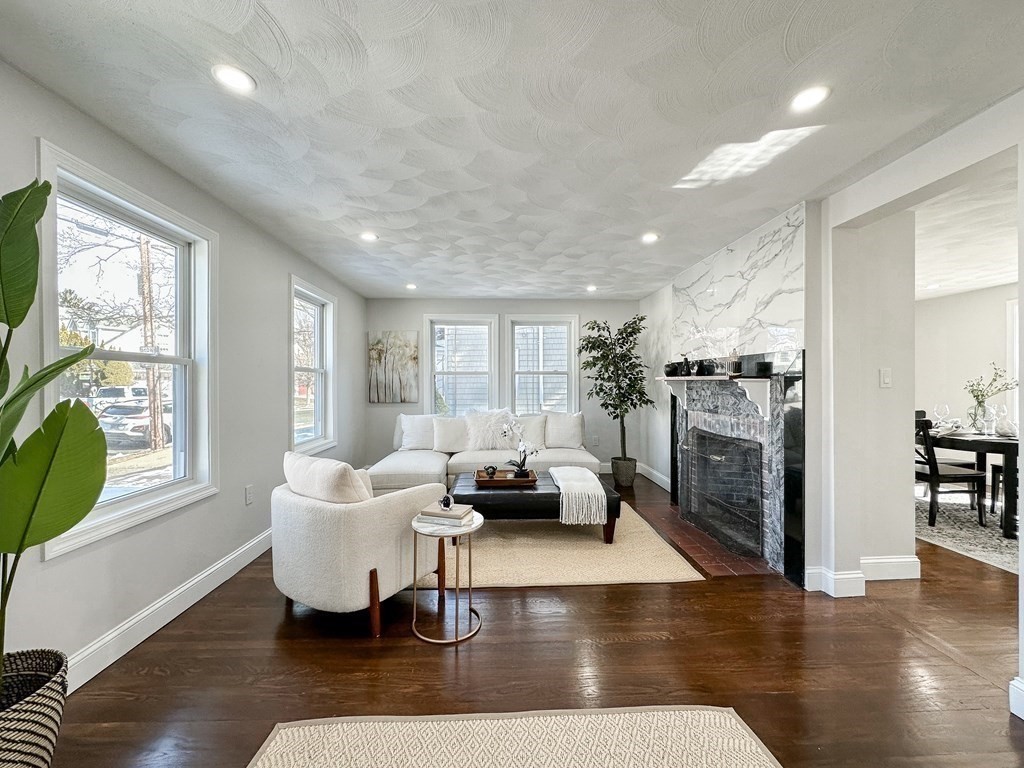 36 Roberts Road Medford, MA 02155 - Photo 3 of 42 Gallery Image 3
