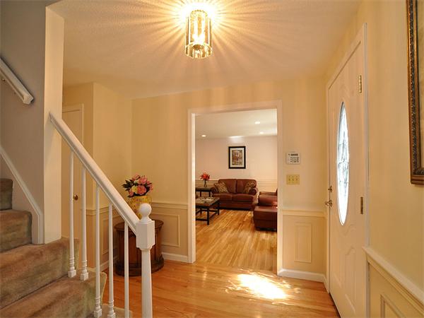 9 Plimpton Road Sharon, MA 02067 - Photo 8 of 28 Gallery Image 8