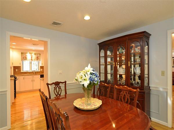 9 Plimpton Road Sharon, MA 02067 - Photo 9 of 28 Gallery Image 9