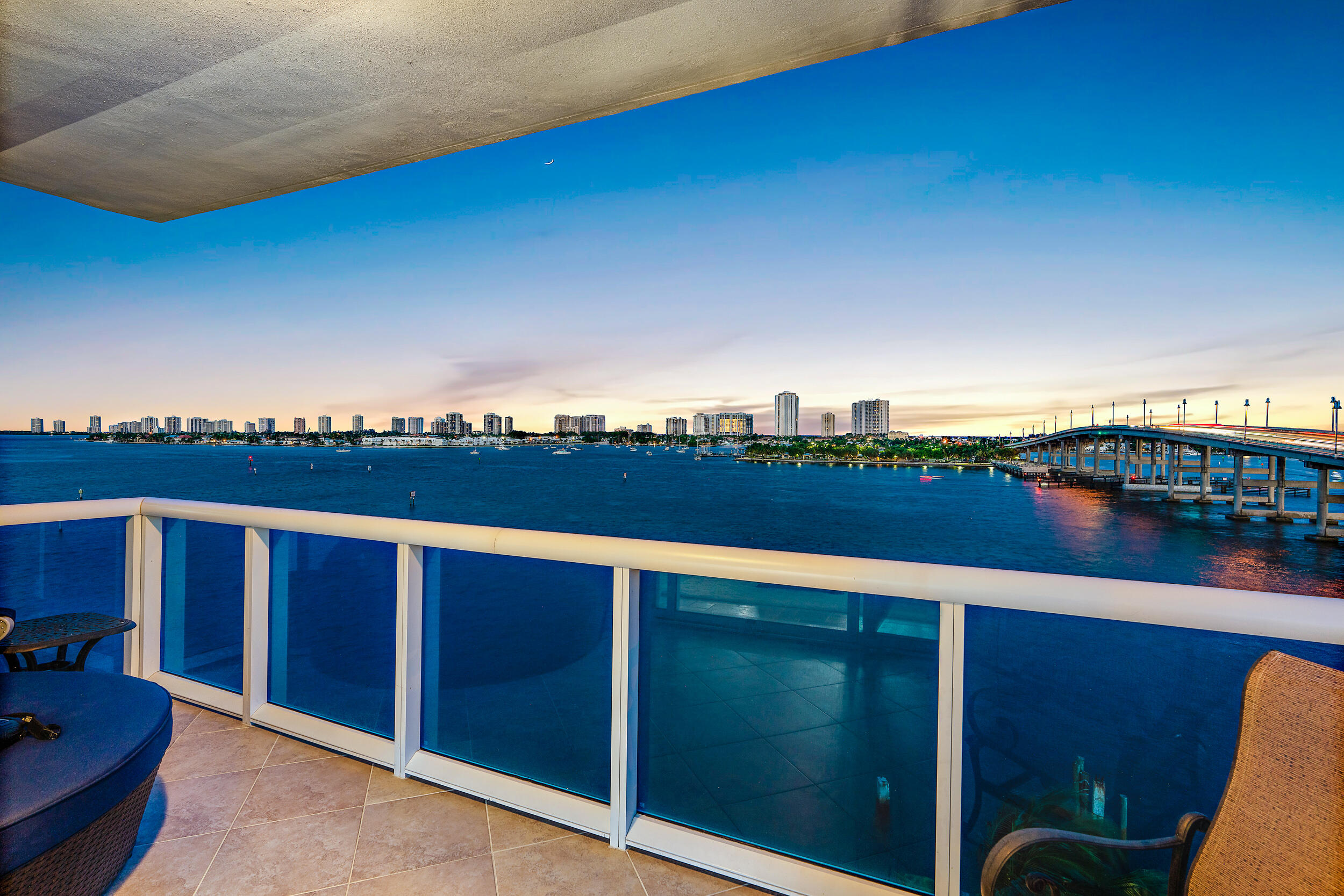 2640 Lake Shore Drive, Unit 616 Riviera Beach, FL 33404 - Photo 5 of 42 Not enhanced- Twilight