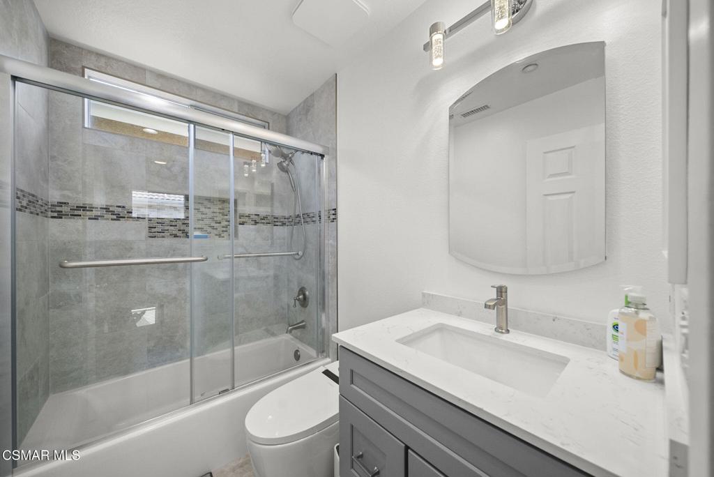 1838 Amberleaf Lane Simi Valley, CA 93065 - Photo 19 of 39 a bathroom with a sink a toilet and shower