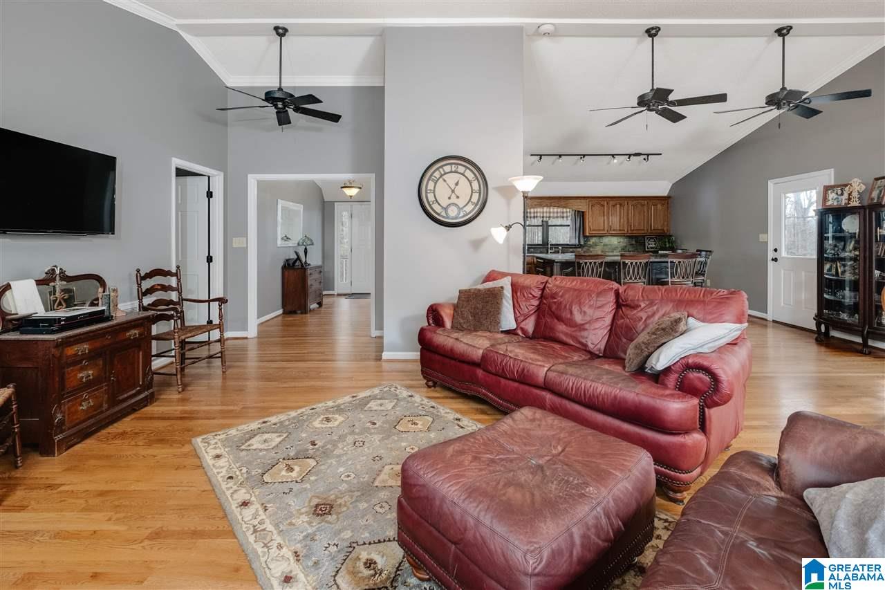 1295 Crawford Cove Road Springville, AL 35146 - Photo 10 of 27