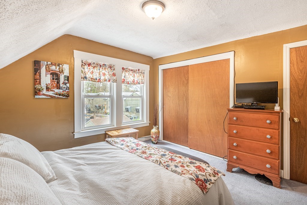 31 Rockingham Street Lowell, MA 01852 - Photo 15 of 22 Gallery Image 15