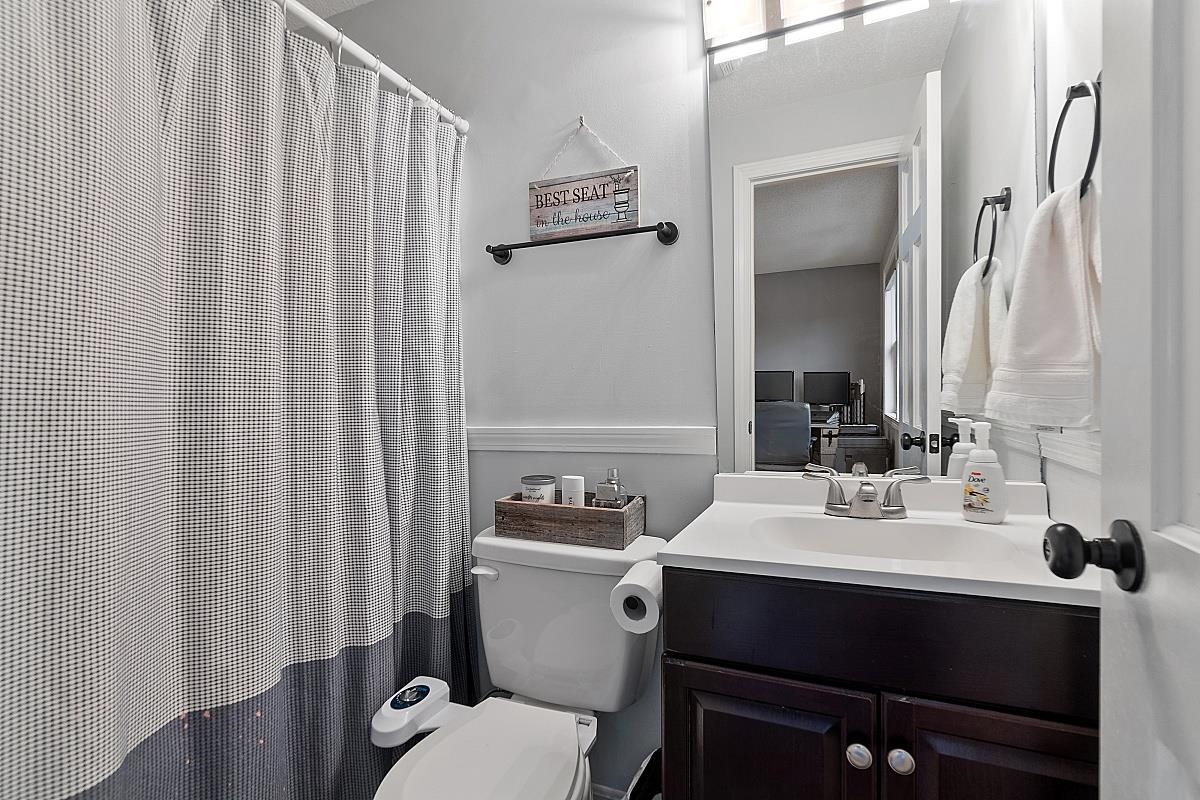 38 Stacey Circle, Unit 38 Windham, NH 03087 - Photo 18 of 33