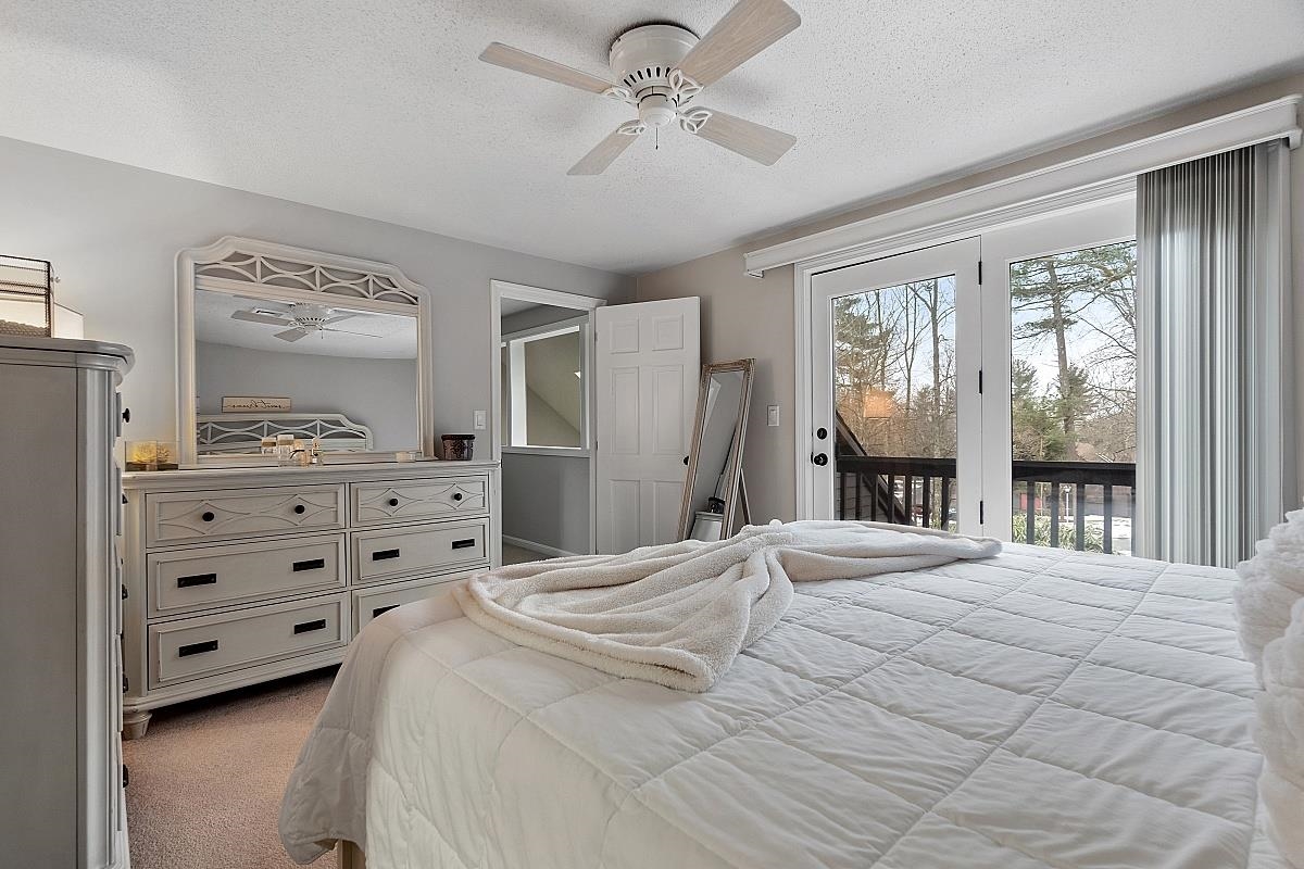 38 Stacey Circle, Unit 38 Windham, NH 03087 - Photo 20 of 33