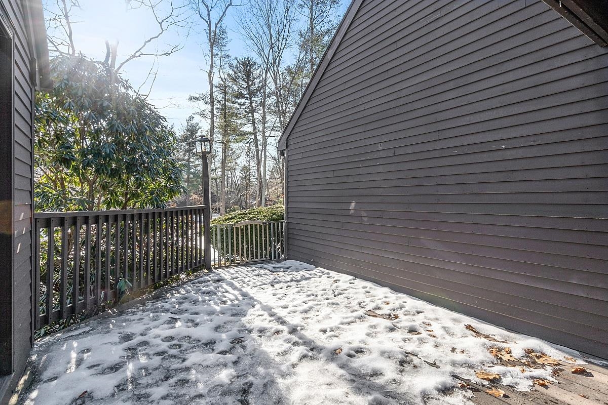 38 Stacey Circle, Unit 38 Windham, NH 03087 - Photo 29 of 33