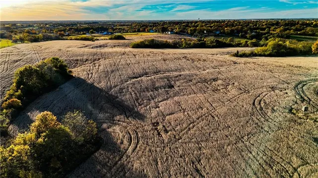 $1,175,550 | Quartz And Elm Street, Gallatin, MO 64640