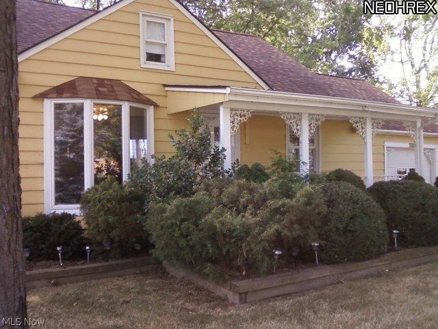 6204 Engle Road Brook Park, OH 44142 - Photo 2 of 20 Gallery Image 2
