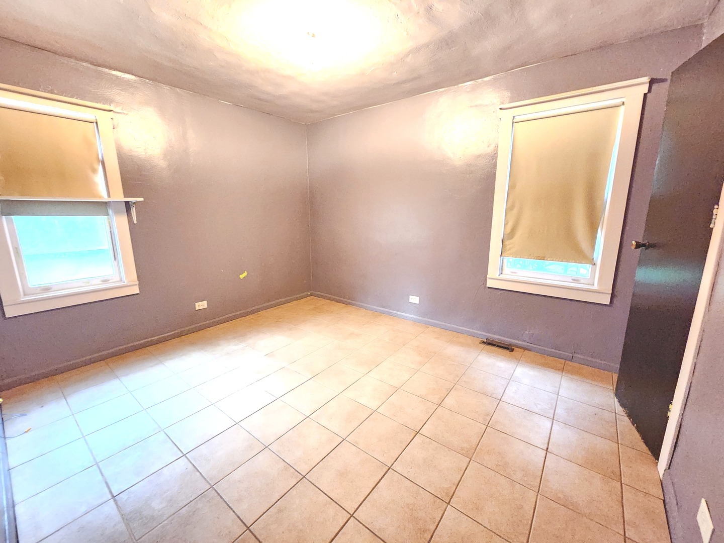 18W334 Stone Avenue Addison, IL 60101 - Photo 8 of 12 Gallery Image 8