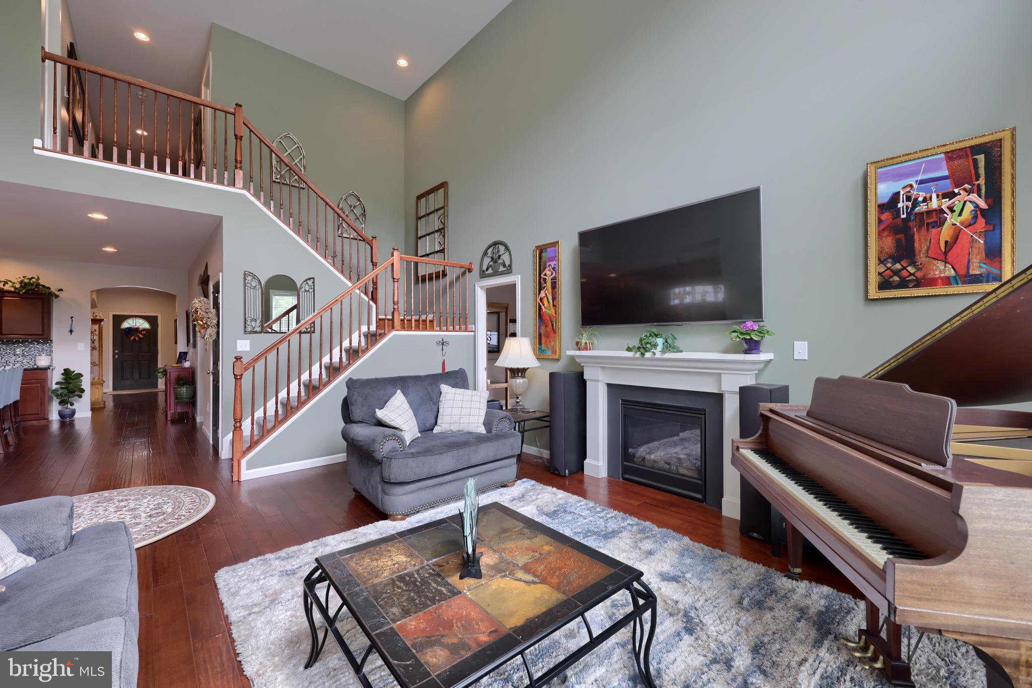 429 Prescot Street Lancaster, PA 17601 - Photo 24 of 45 Two story great room