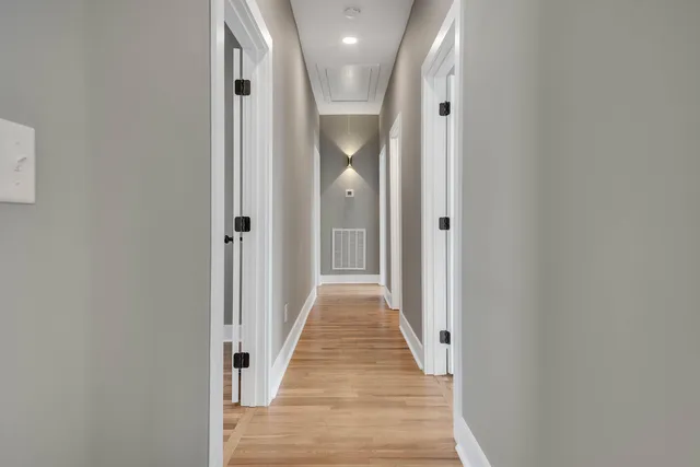 $2,195 | 508 Spears Avenue, Chattanooga, TN 37405