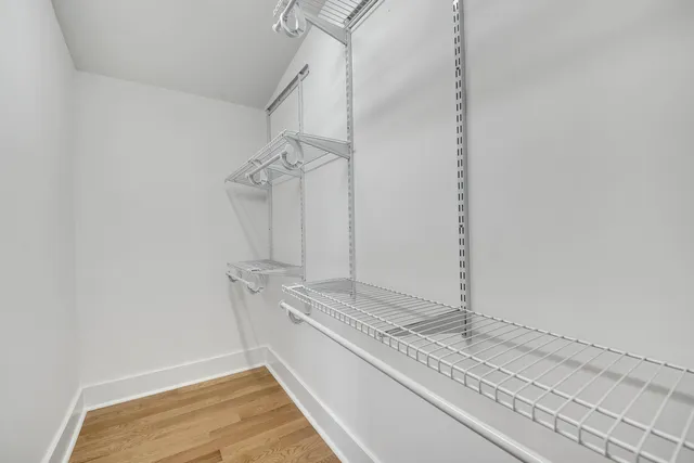 $2,195 | 508 Spears Avenue, Chattanooga, TN 37405