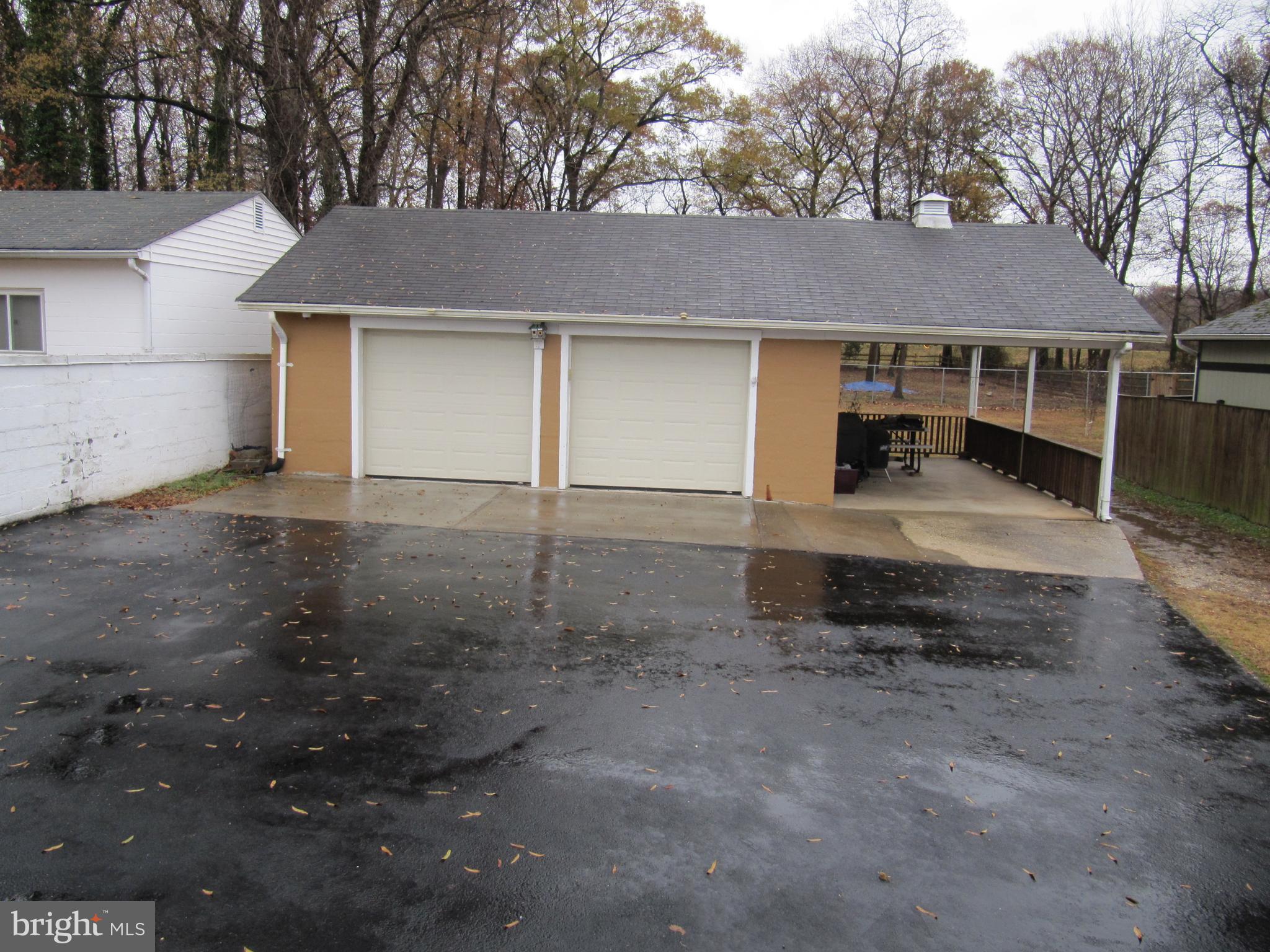 5511 Taylor Road Riverdale, MD 20737 - Photo 5 of 35 Garage