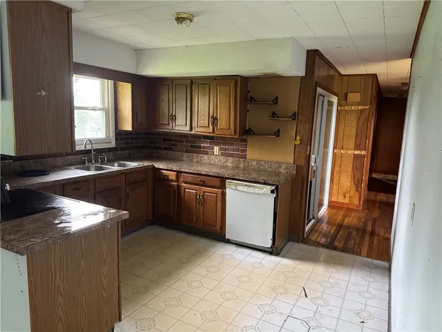 $99,900 | 37 Hilltop Drive, Schroeppel, NY 13135