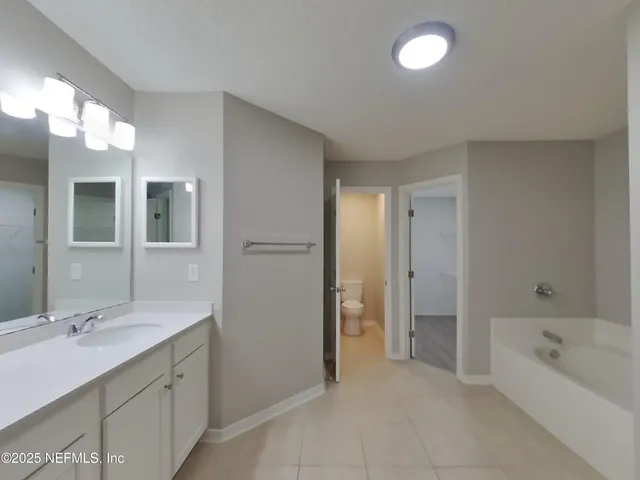 $1,999 | 1267 Summit Oaks Drive East, Jacksonville, FL 32221