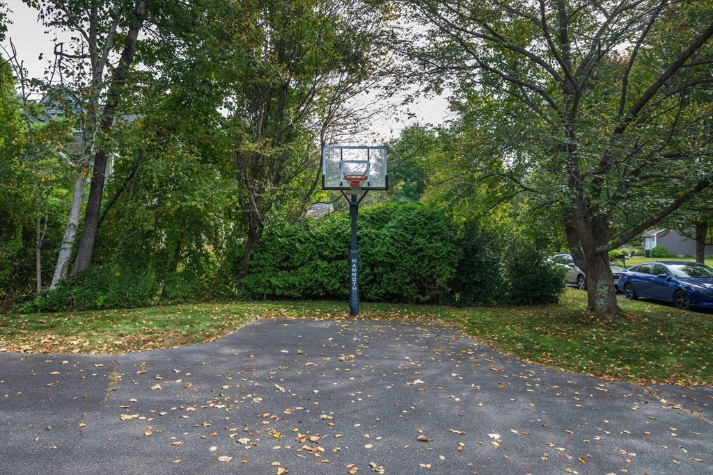 217 Cardinal Way Northampton, MA 01062 - Photo 4 of 37 a view of a basketball court