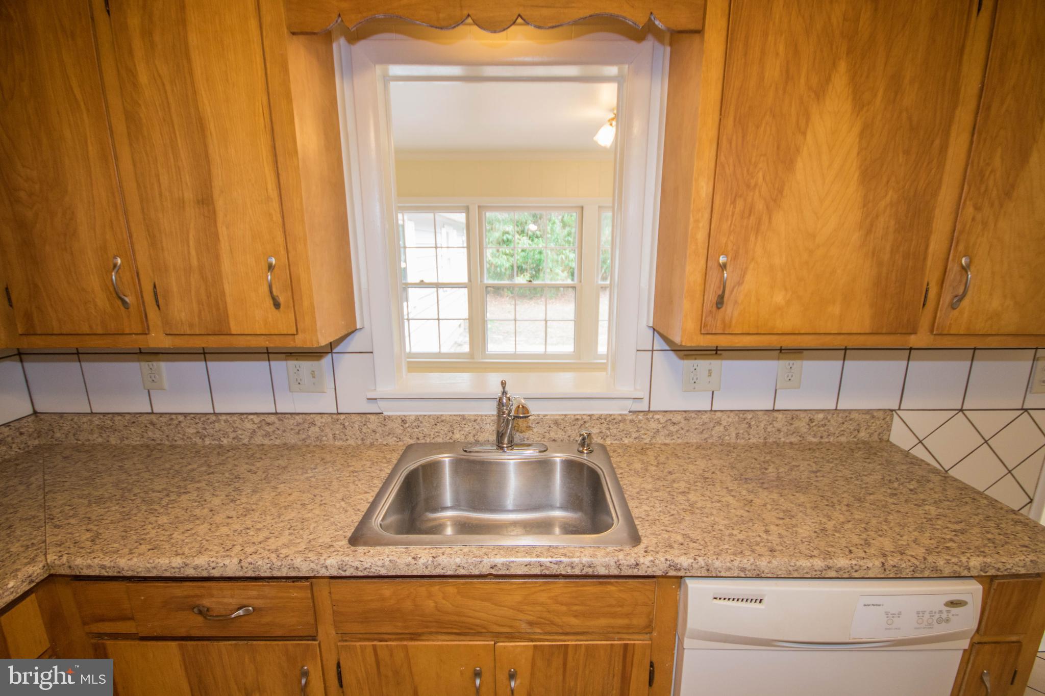 1007 Riverside Drive Salisbury, MD 21801 - Photo 17 of 43 Kitchen