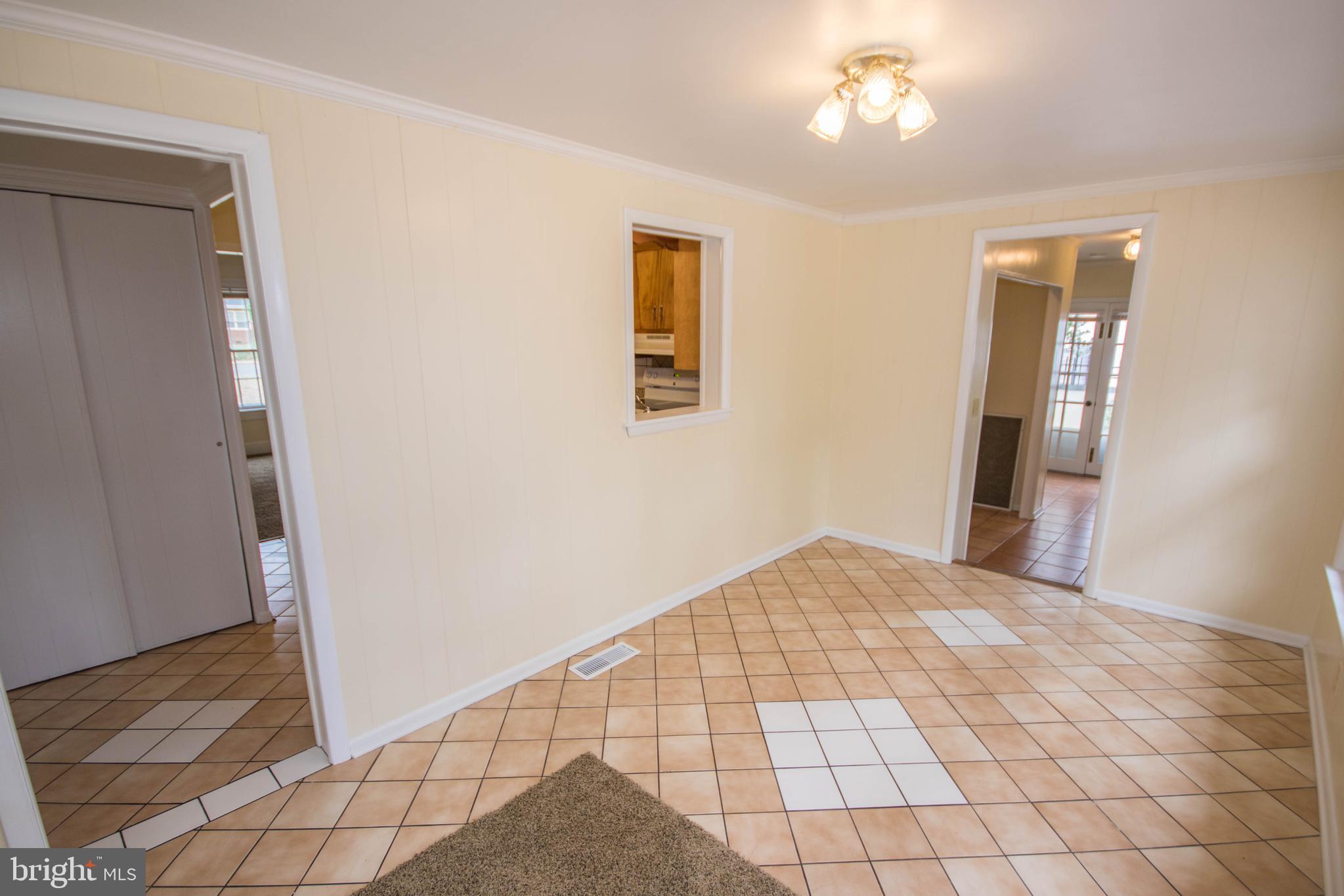 1007 Riverside Drive Salisbury, MD 21801 - Photo 19 of 43 Sun Room