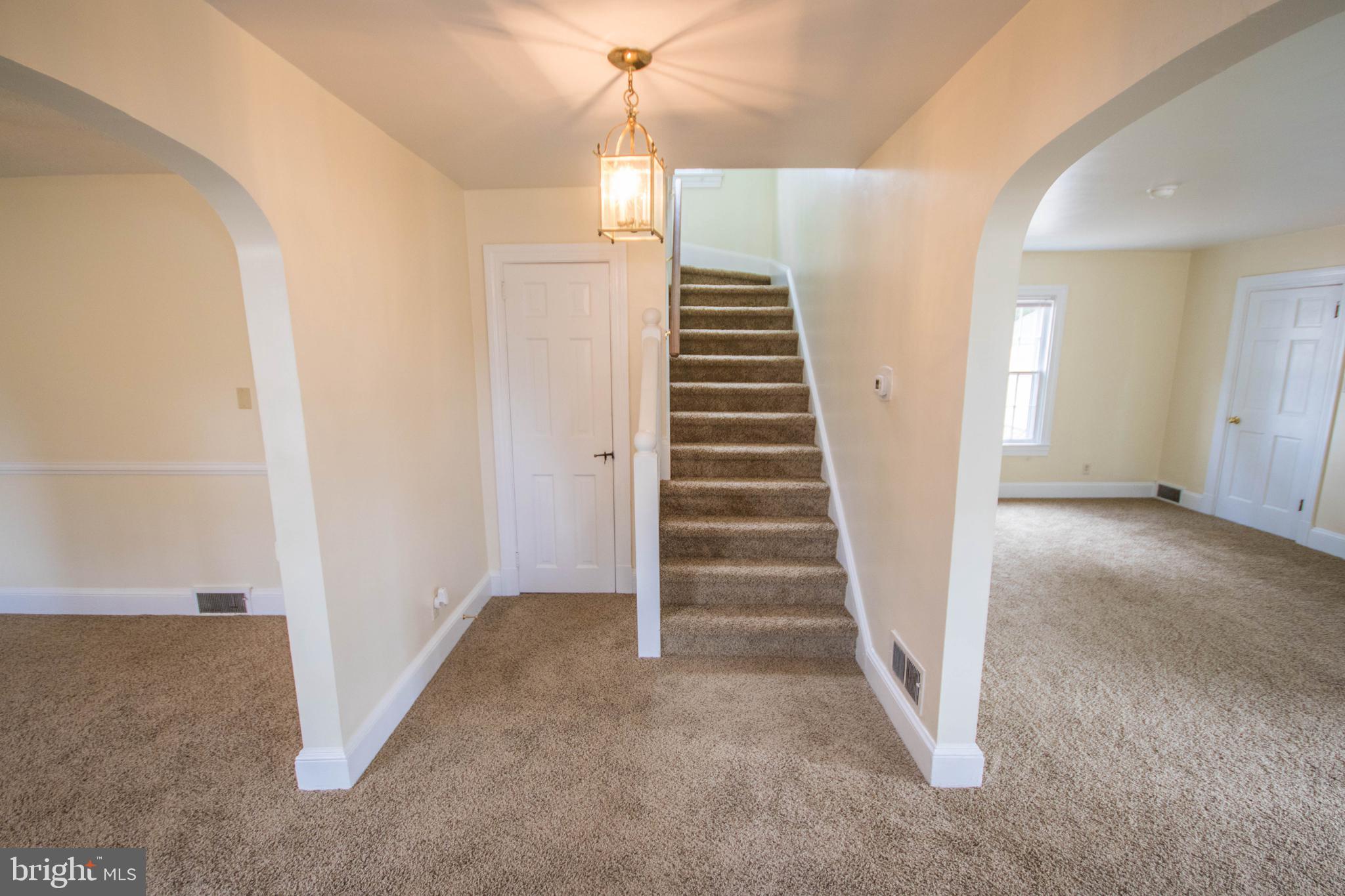 1007 Riverside Drive Salisbury, MD 21801 - Photo 5 of 43 Entrance