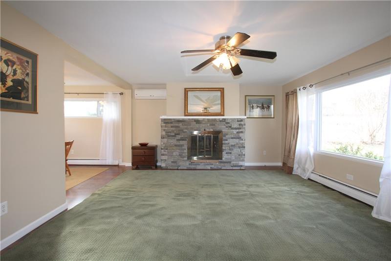 164 Oak Ridge Drive Butler, PA 16002 - Photo 4 of 25 The Living Room is amazingly spacious at 19'x15' and is open to the Dining Room.