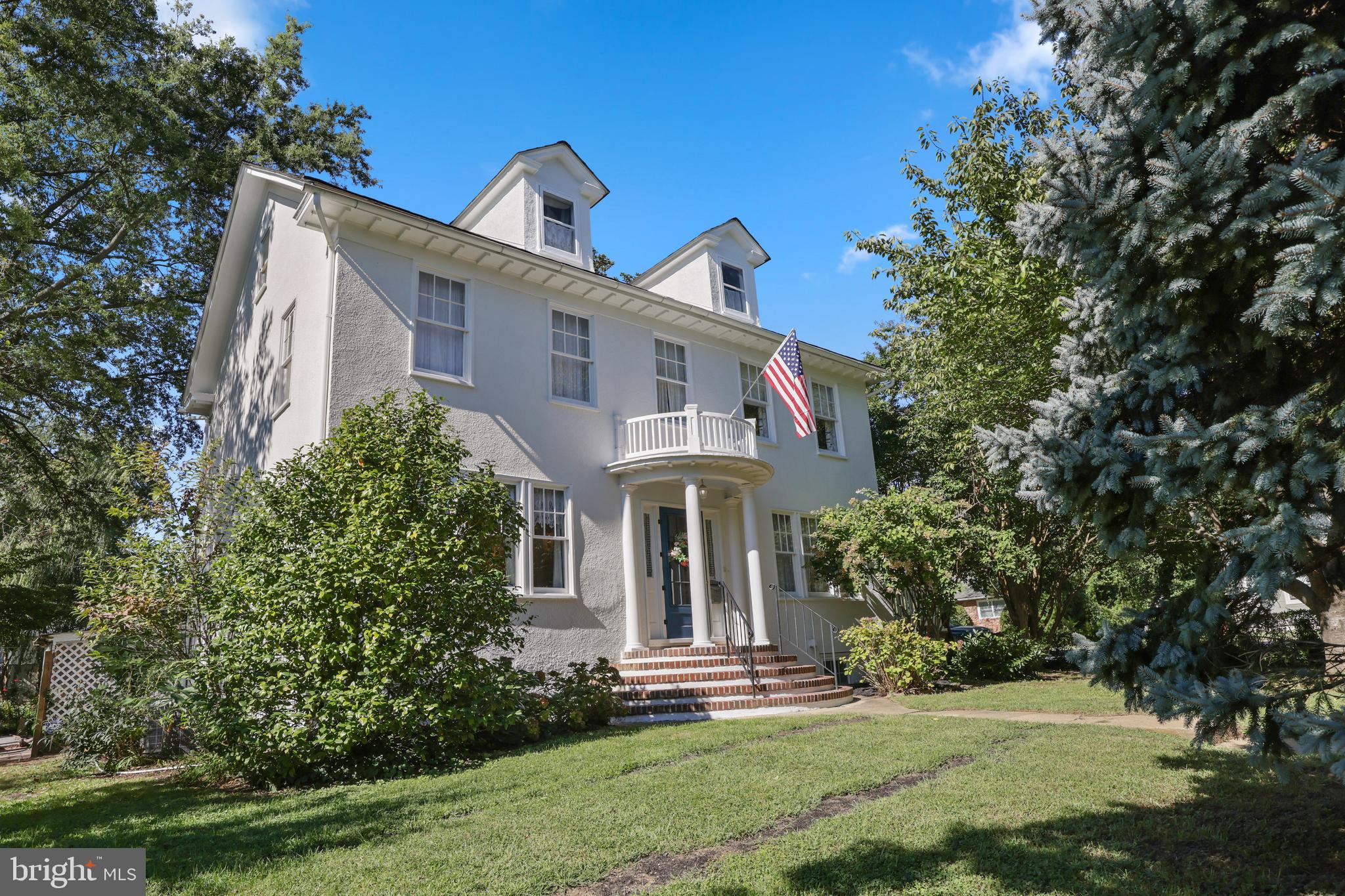 500 State Street Annapolis, MD 21403 - Photo 2 of 44 Beautiful Plantings & Shrubbery on this Double Lot