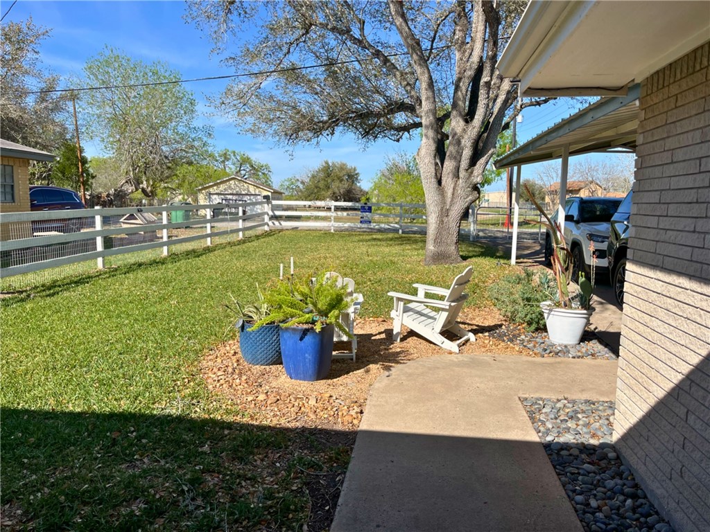 24937 County Road 350 Mathis, TX 78368 - Photo 27 of 36