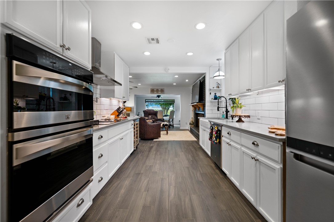 24937 County Road 350 Mathis, TX 78368 - Photo 6 of 39