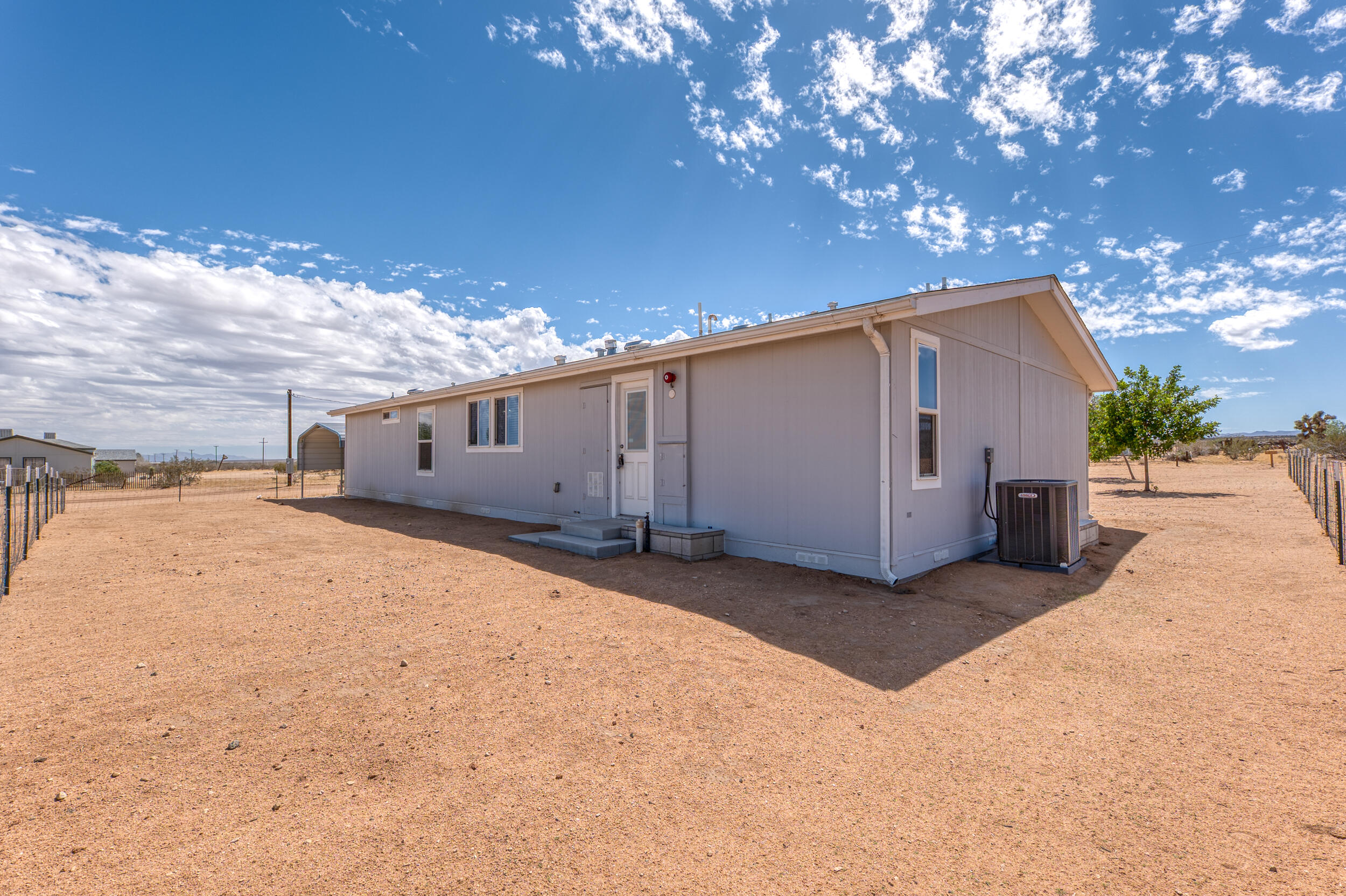 60382 Stearman Road Landers, CA 92285 - Photo 34 of 43 60382 Stearman Rd-34