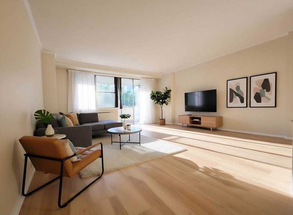 2 Hawthorne Place, Unit 5F Boston, MA 02114 - Photo 2 of 14
