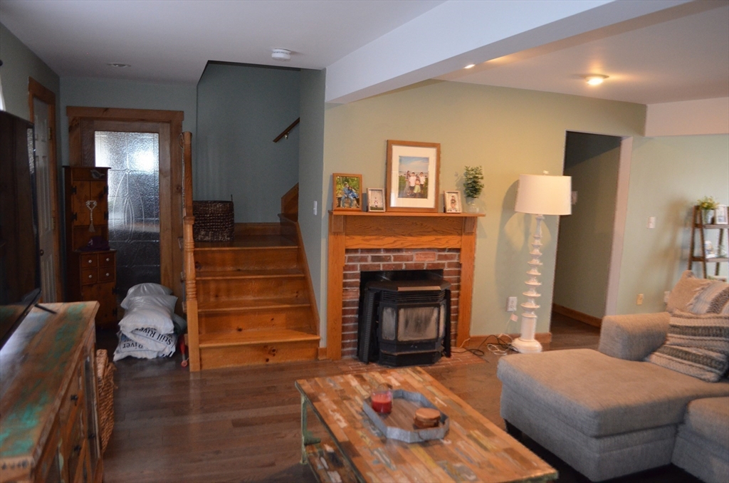164 Acushnet Road Mattapoisett, MA 02739 - Photo 23 of 40 Gallery Image 23