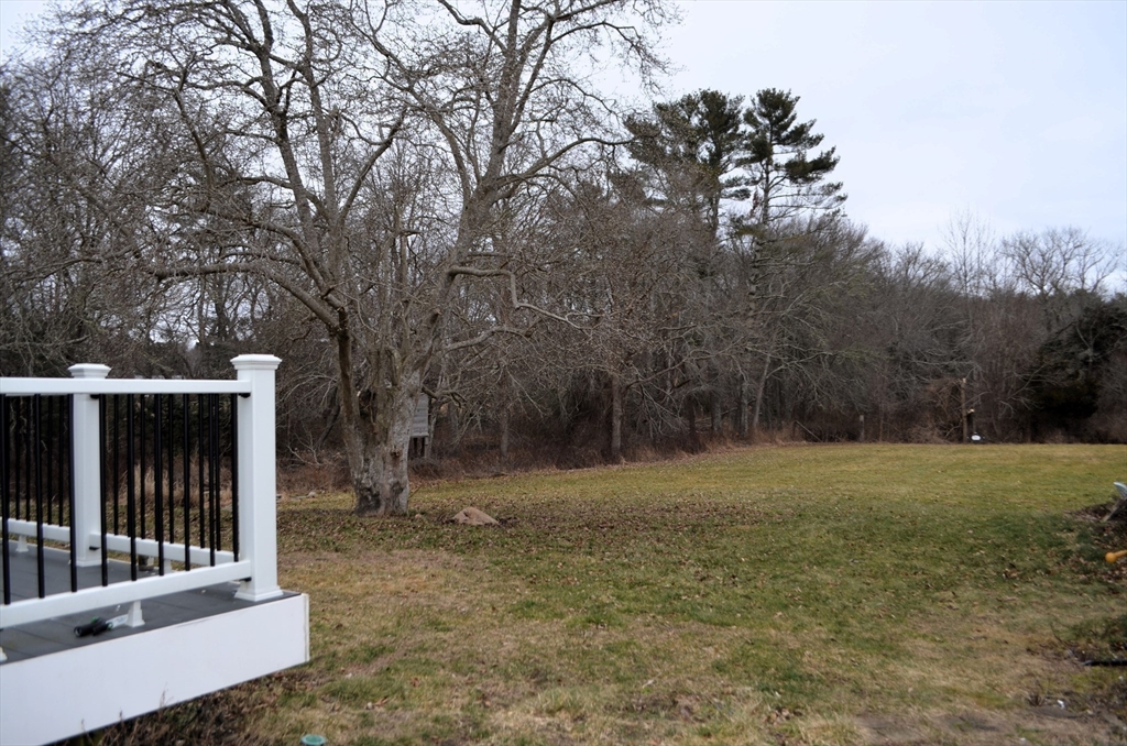 164 Acushnet Road Mattapoisett, MA 02739 - Photo 4 of 40 Gallery Image 4
