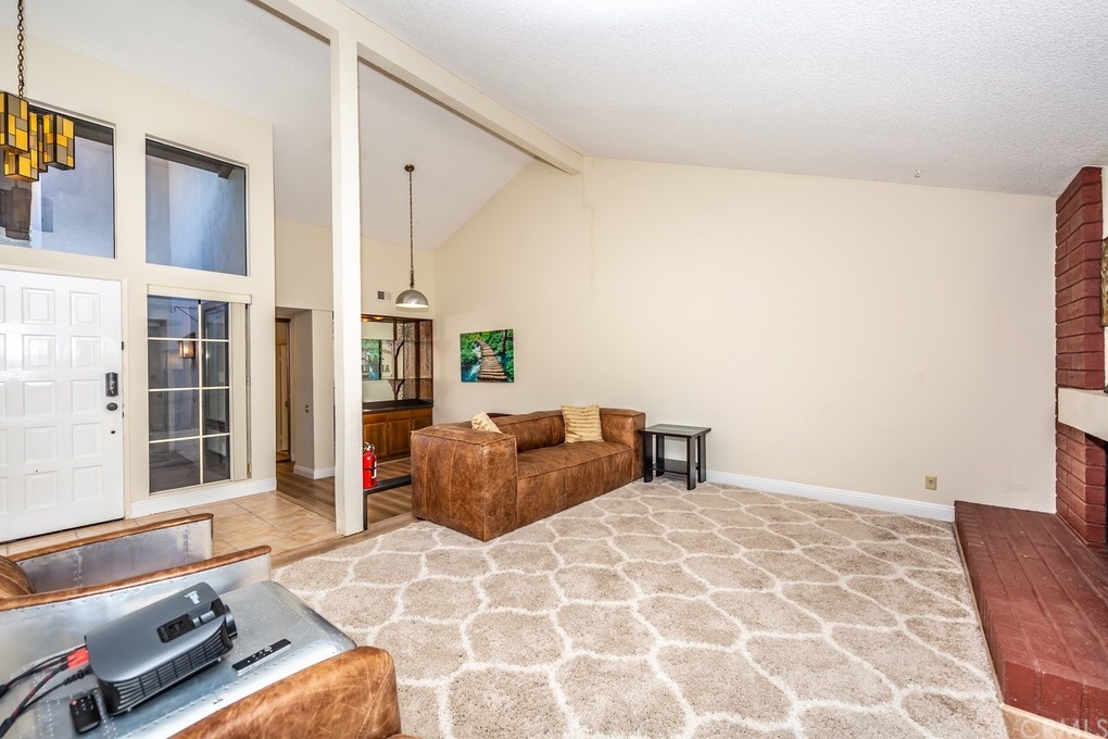 2 Lago Sud, Unit 1 Irvine, CA 92612 - Photo 11 of 37