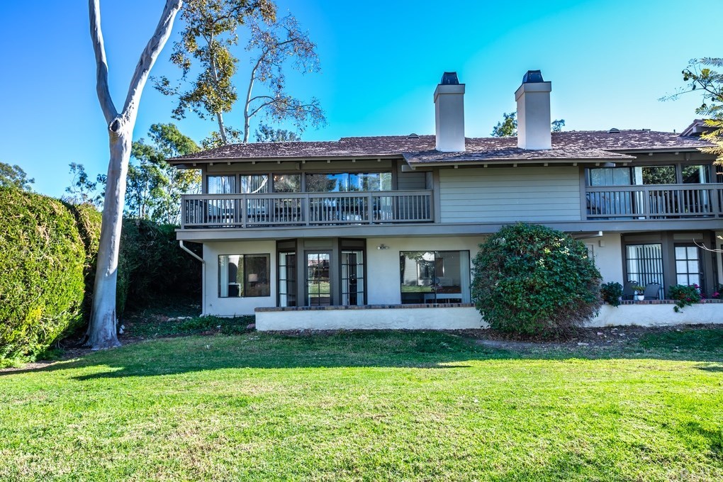 2 Lago Sud, Unit 1 Irvine, CA 92612 - Photo 3 of 37